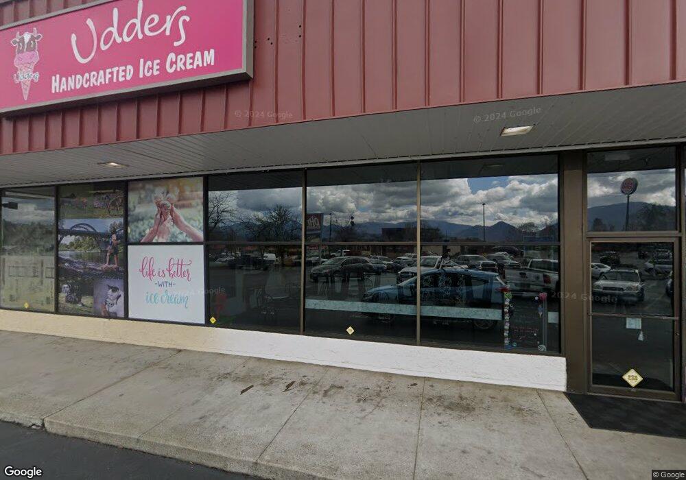 1893 NE 7th St, Grants Pass, OR 97526 - photo 1