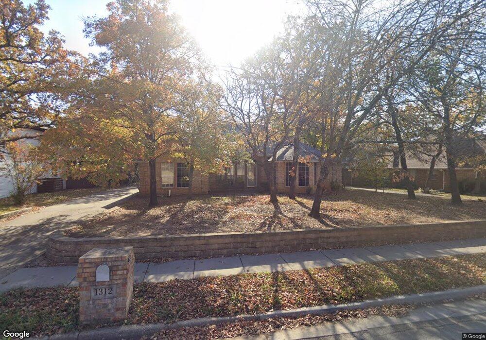 1312 Briar Dr, Bedford, TX 76022 - photo 1
