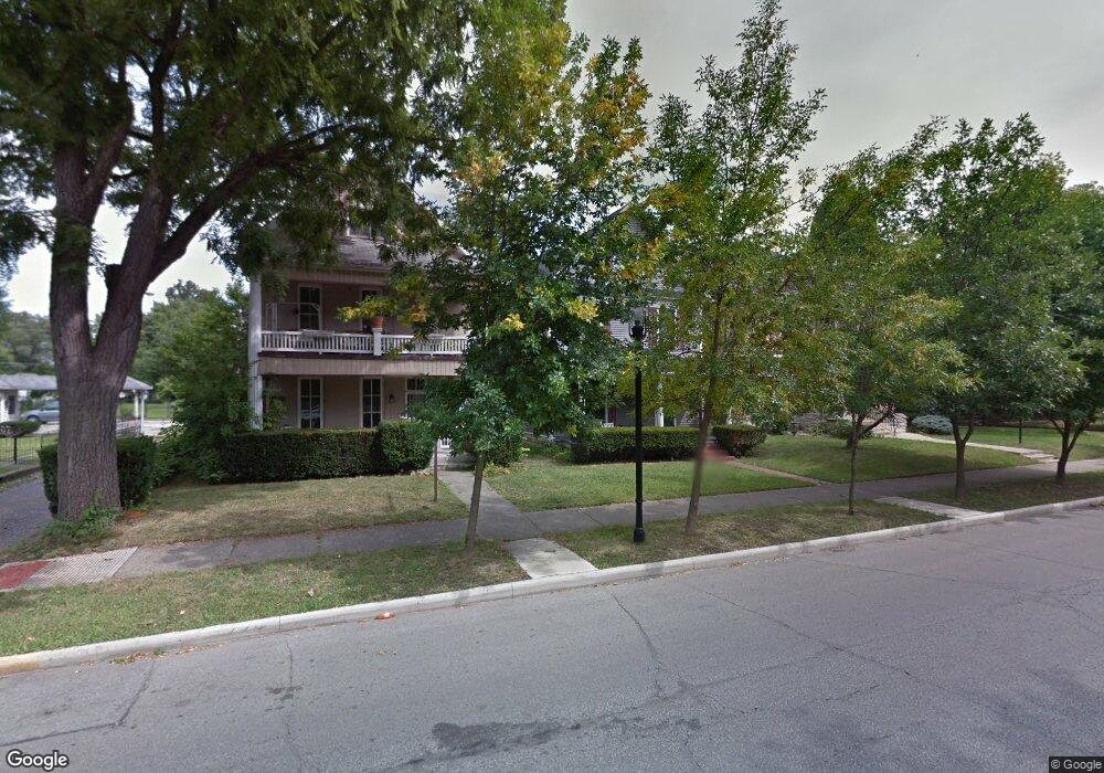 328 W 8th St, Anderson, IN 46016 - photo 1