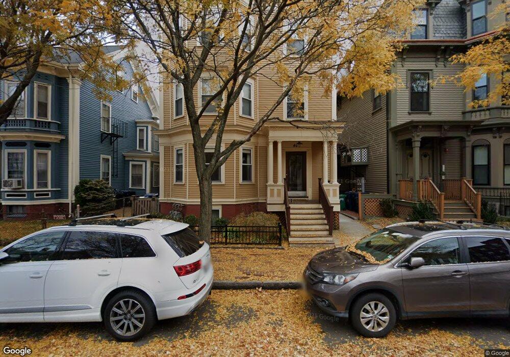 44 Magazine St unit 1, Cambridge, MA 02139 - photo 1