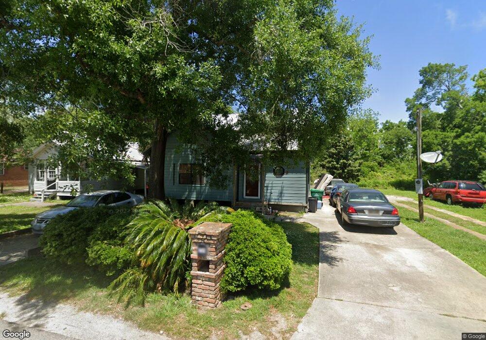235 Sycamore St, Bay Saint Louis, MS 39520 - photo 1