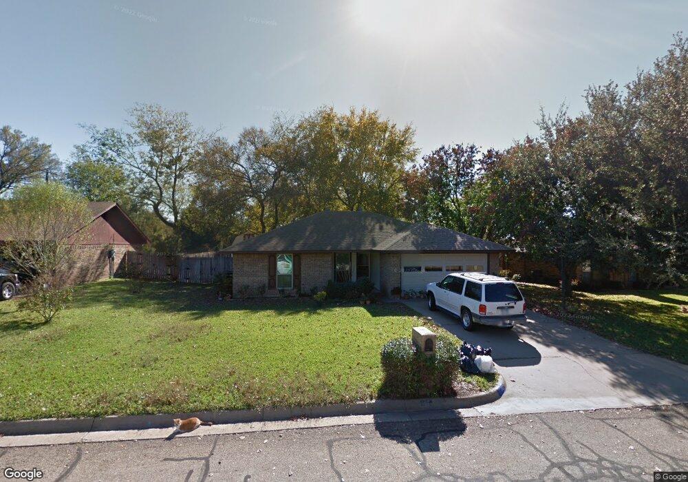 1107 Dirkson St, Weatherford, TX 76086 - photo 1