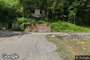 142 Calfee St, Whitesville, WV 25209