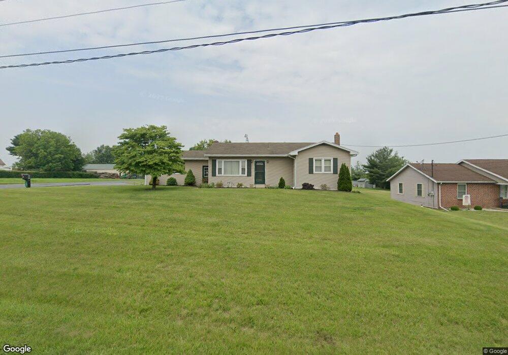 1601 Hammond Dr, Chambersburg, PA 17201 - photo 1