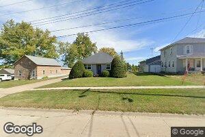 501 N Washington St, Edgewood, IA 52042