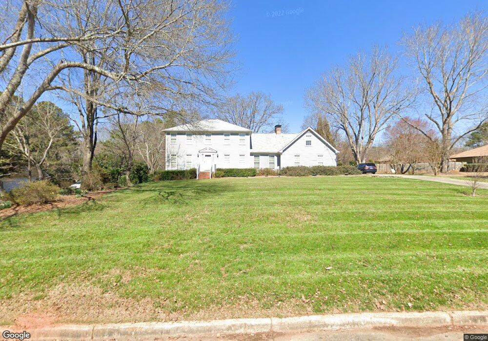 5760 Redcoat Run, Stone Mountain, GA 30087 - photo 1