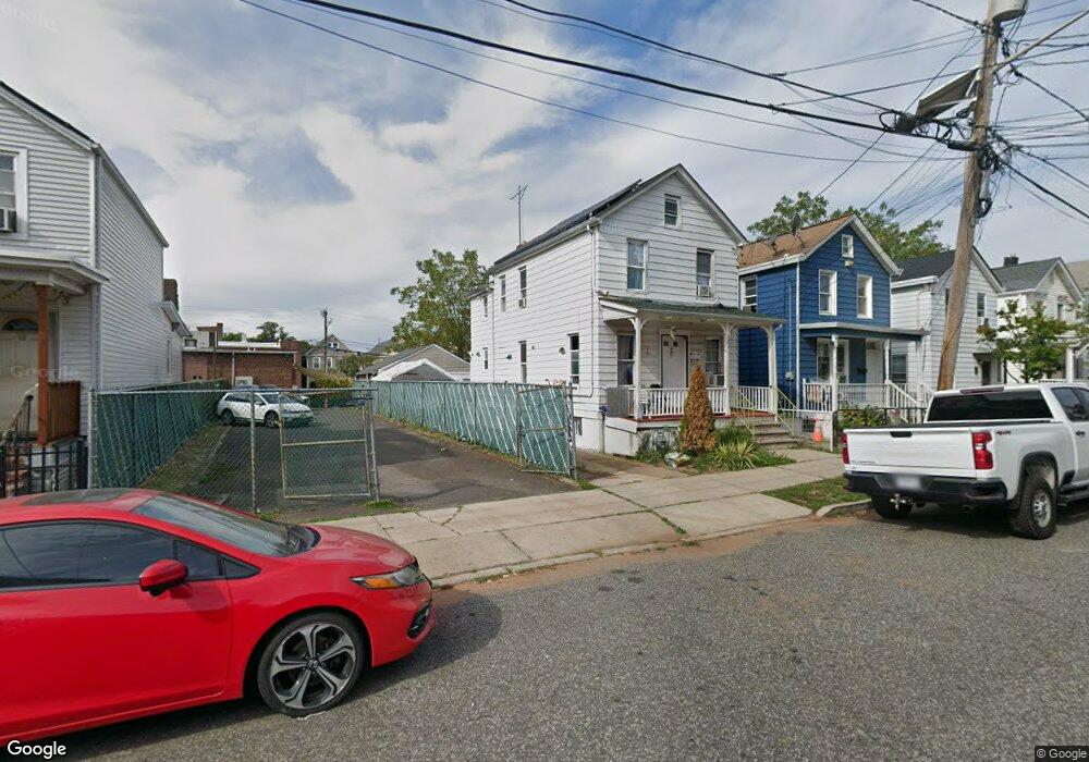 22 Alexander St, New Brunswick, NJ 08901 - photo 1