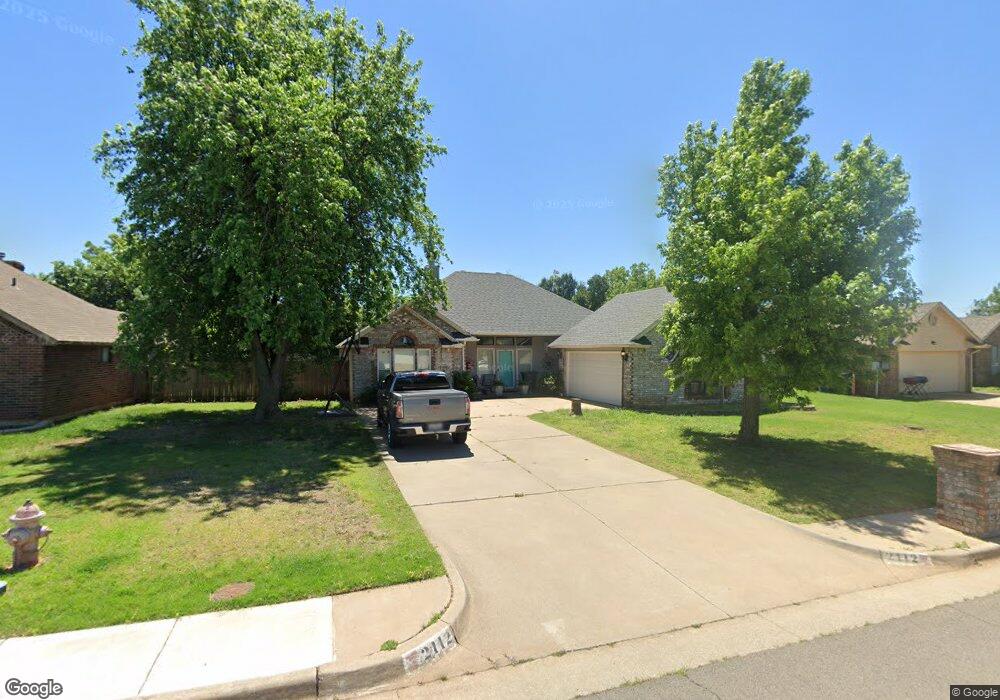 2112 Mark Rd, Edmond, OK 73003 - photo 1