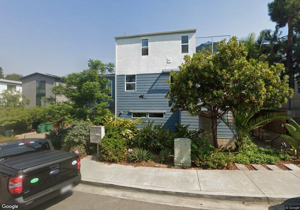 373 Juniper Ave, Carlsbad, CA 92008 - photo 1