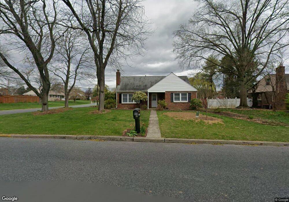 3725 Stoudts Ferry Bridge Rd, Reading, PA 19605 - photo 1