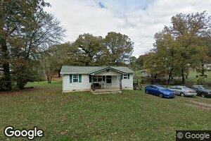 607 Gunter Ave, Bridgeport, AL 35740