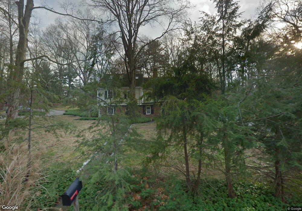 8 Bird Song Ln, Stamford, CT 06903 - photo 1