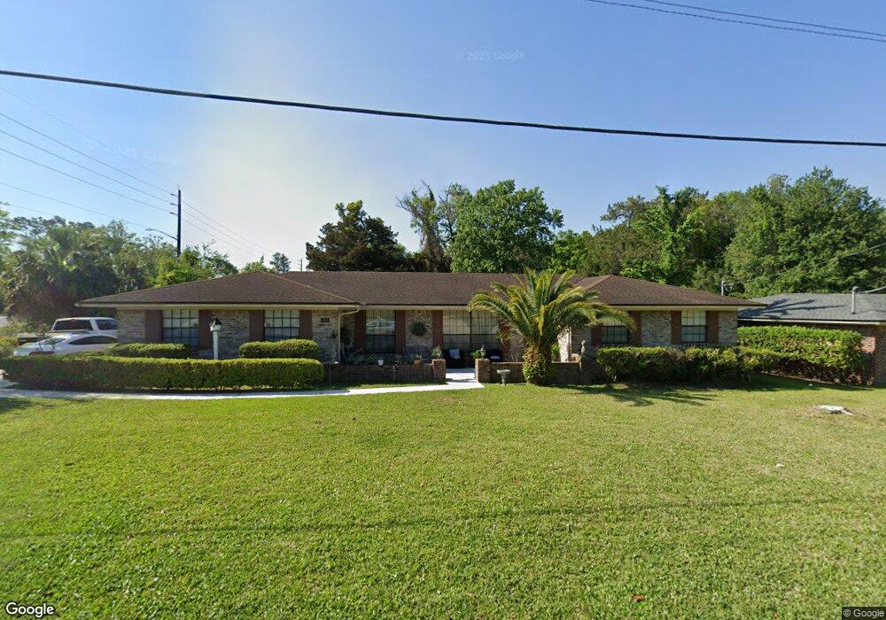 6706 Bakersfield Dr, Jacksonville, FL 32210 - photo 1