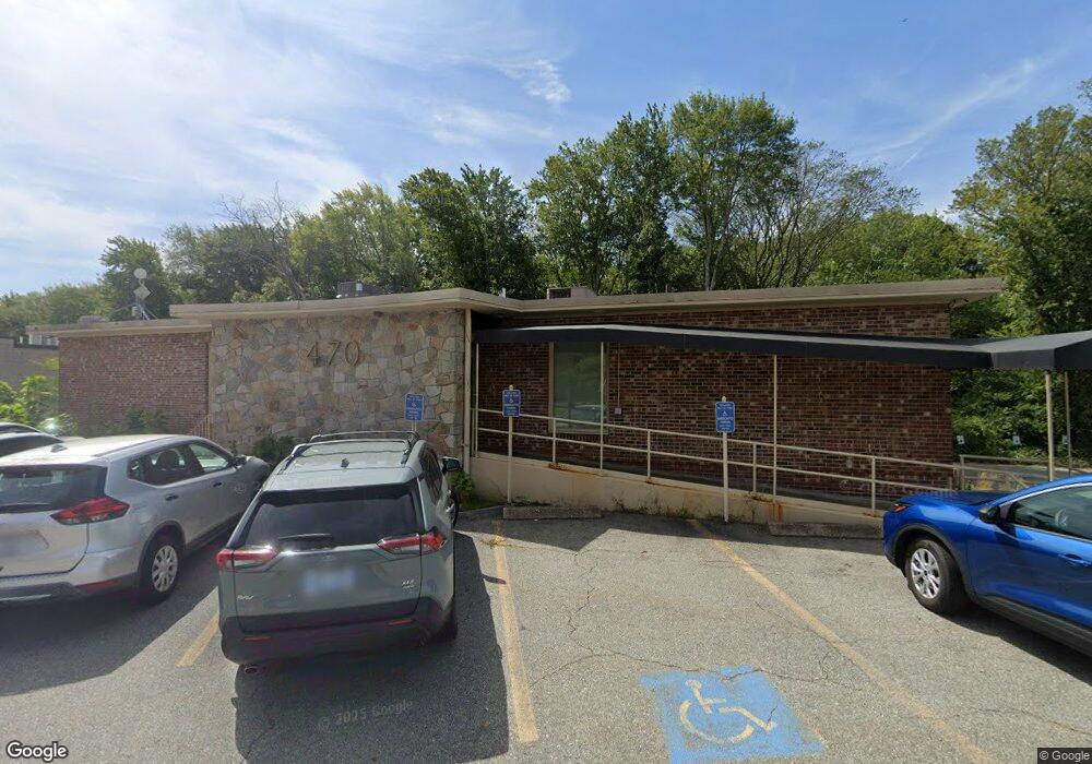 470 Toll Gate Rd, Warwick, RI 02886 - photo 1