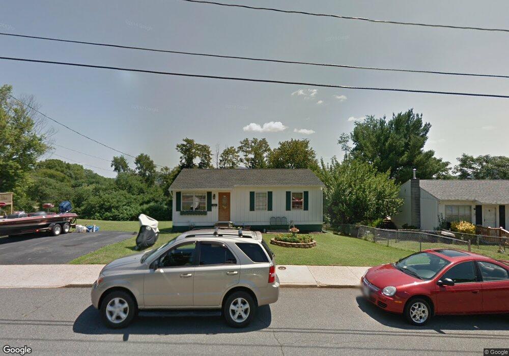 1114 Leonard St, Charlottesville, VA 22902 - photo 1