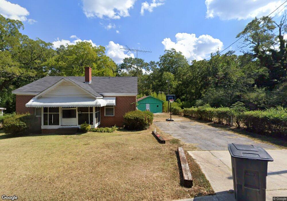 211 Jenkins St, Barnesville, GA 30204 - photo 1