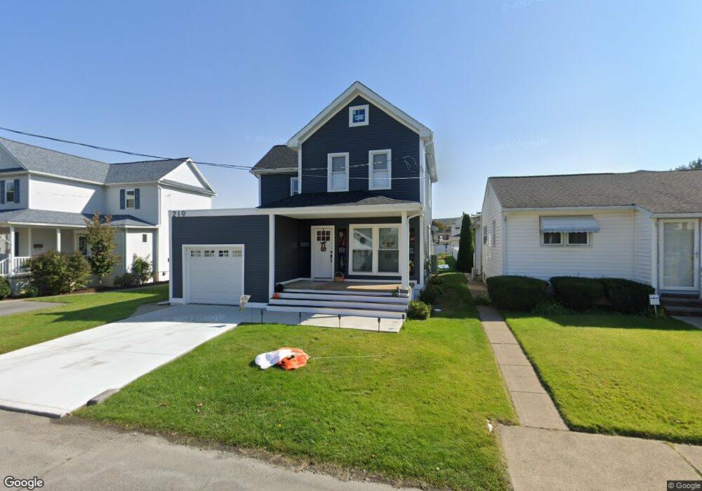 219 Harding St, Dupont, PA 18641 - photo 1