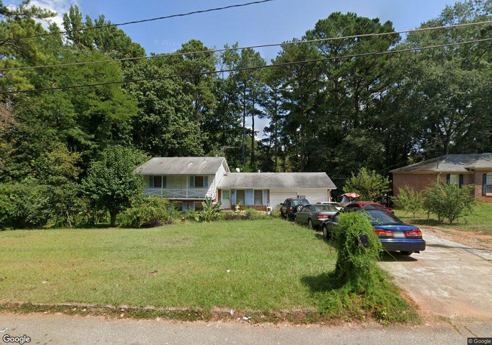 585 Doyal Mills Ct, Stone Mountain, GA 30083 - photo 1