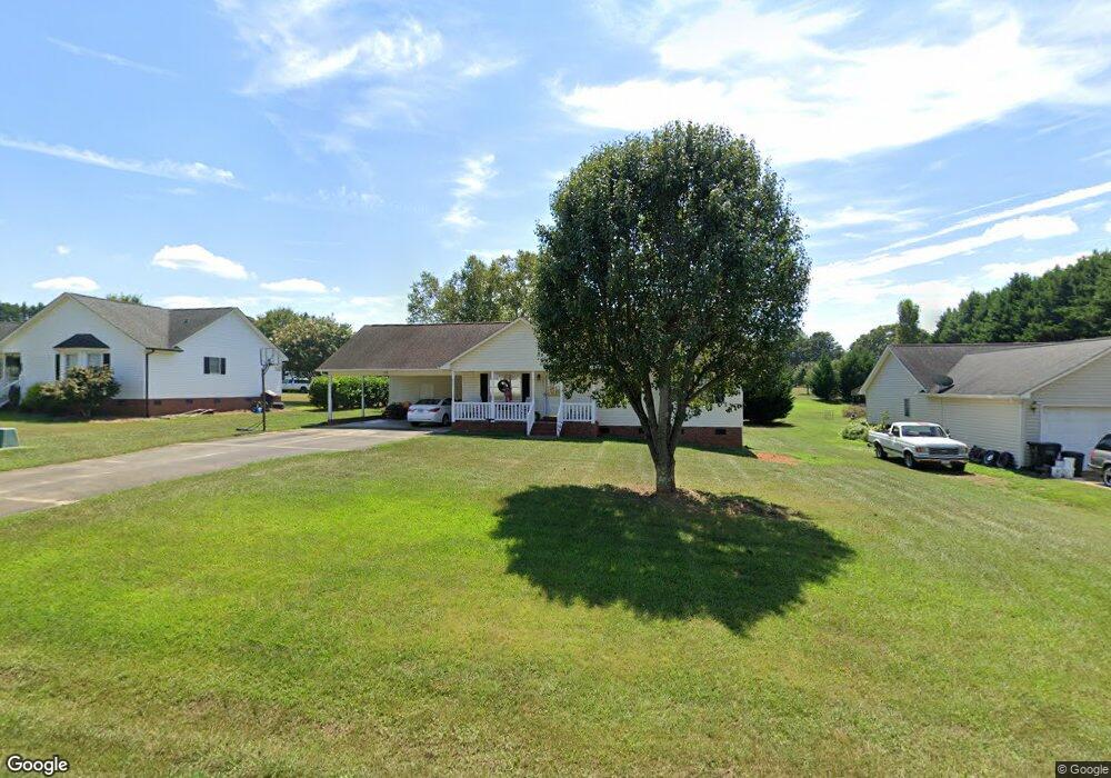 2655 Gold Rush Dr, Lincolnton, NC 28092 - photo 1