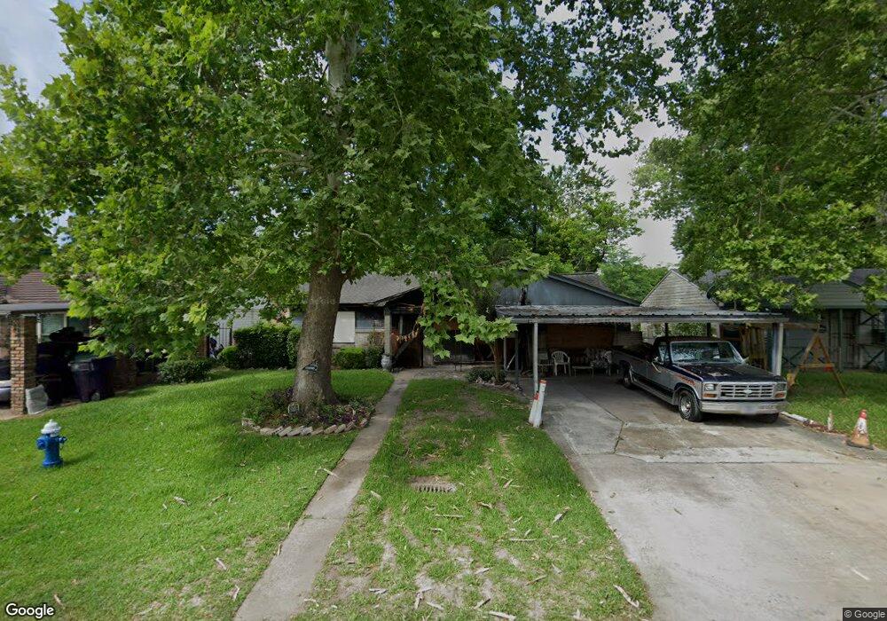 10001 Whitehead St, Houston, TX 77088 - photo 1