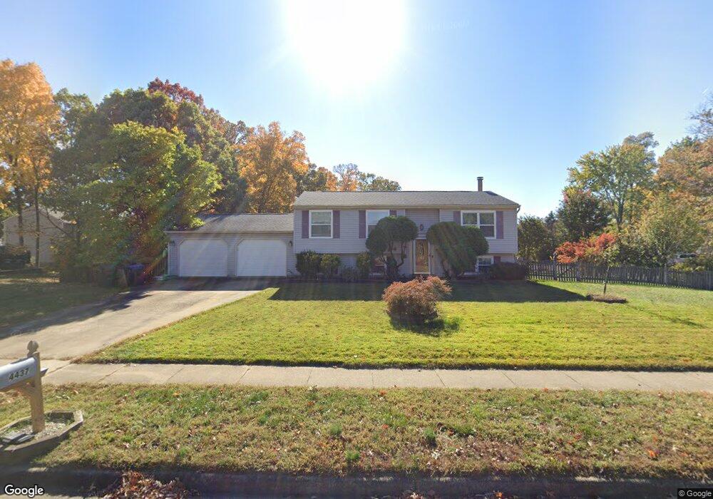 4437 Cub Run Rd, Chantilly, VA 20151 - photo 1