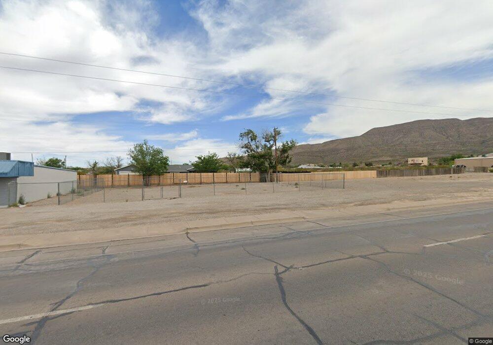 1711 Indian Wells Rd unit RD 1/2, Alamogordo, NM 88310 - photo 1