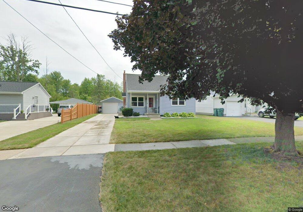 191 Doyle Dr, North Tonawanda, NY 14120 - photo 1