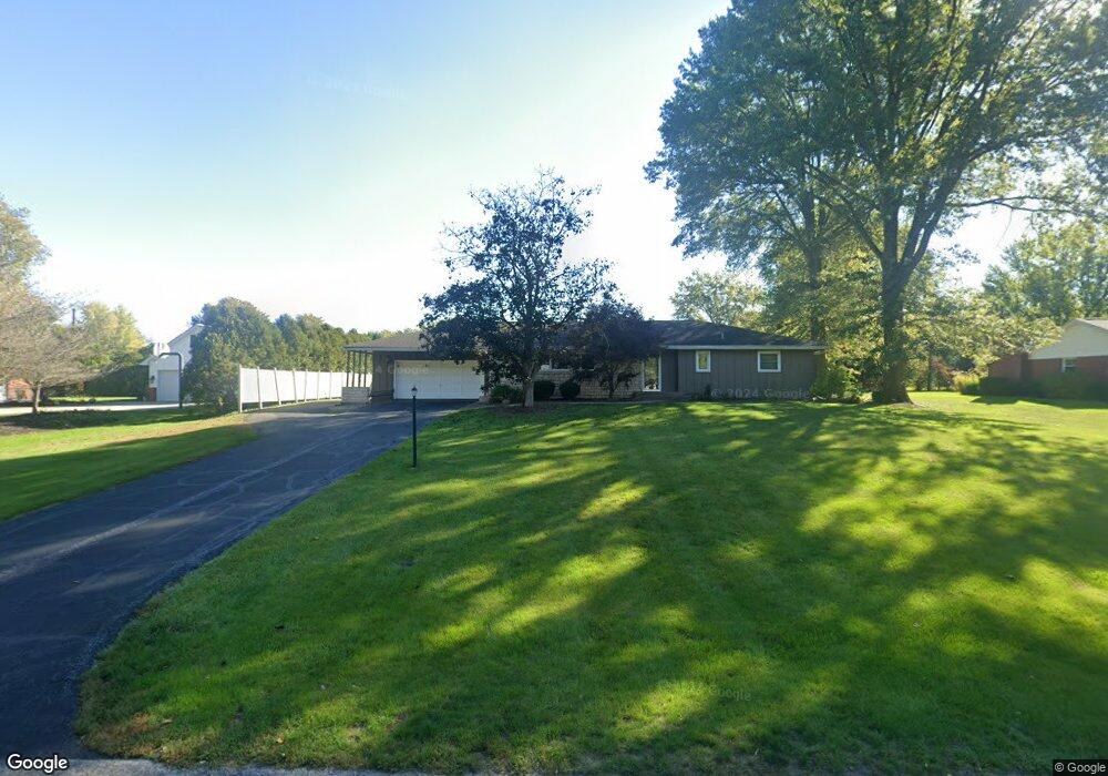 1487 Putters Ln, Lima, OH 45805 - photo 1