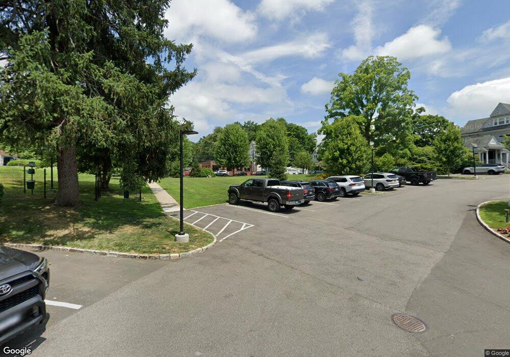 206 River Run unit 206, Greenwich, CT 06831 - photo 1