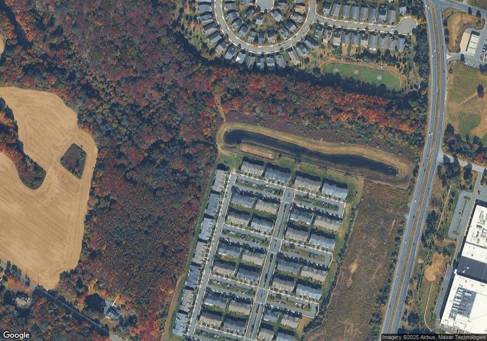 22 Fisher Ct, Cranbury, NJ 08512 - photo 1