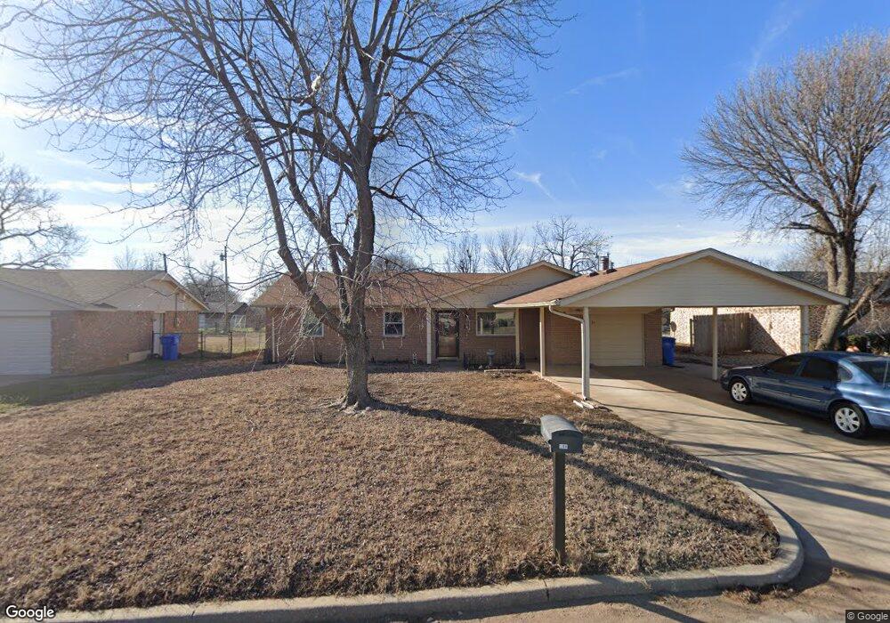106 E D Ave, Cache, OK 73527 - photo 1