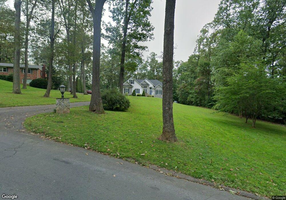 700 Lee Ave, Sykesville, MD 21784 - photo 1