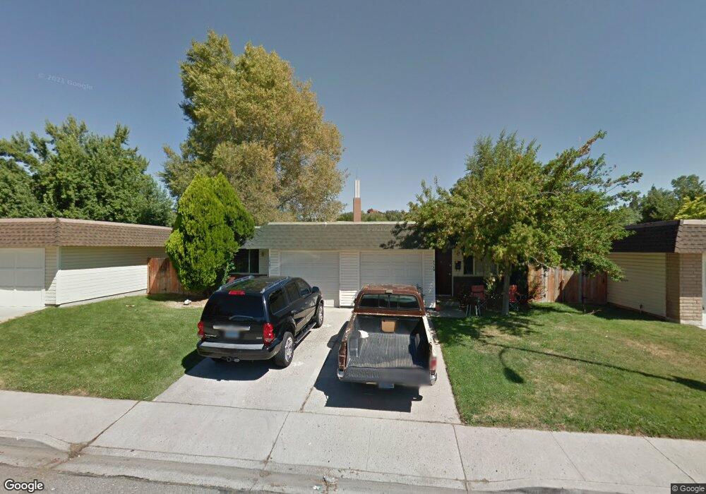 1542 Gault Way, Sparks, NV 89431 - photo 1