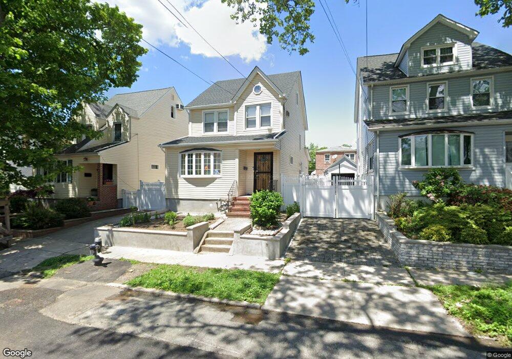 146-15 20th Rd, Whitestone, NY 11357 - photo 1