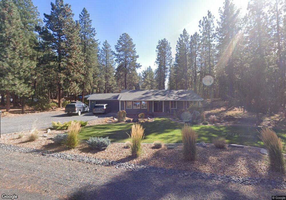 19035 Obsidian Rd, Bend, OR 97702 - photo 1