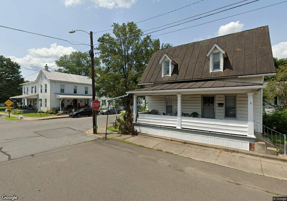 905 Elm St, Watsontown, PA 17777 - photo 1