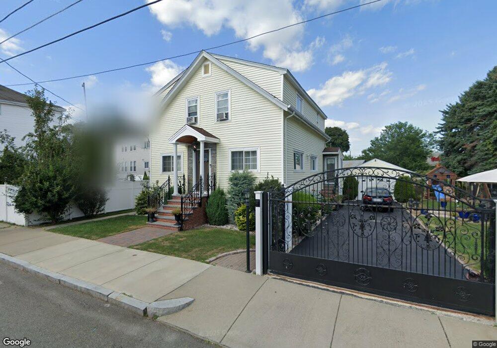 26 Monroe St, Malden, MA 02148 - photo 1