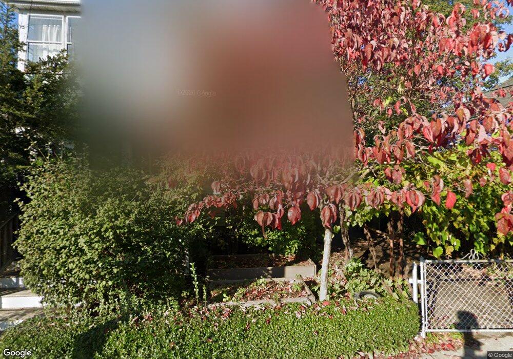 9 Lawn Ct unit 2, Cambridge, MA 02138 - photo 1