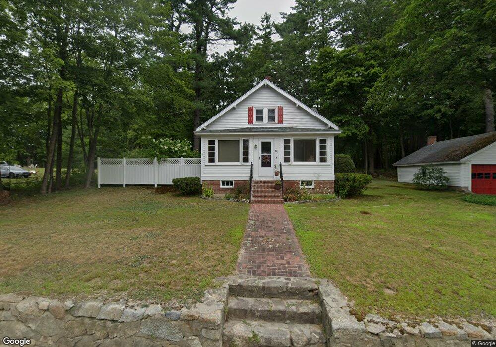 40 Pine St, Wolfeboro, NH 03894 - photo 1