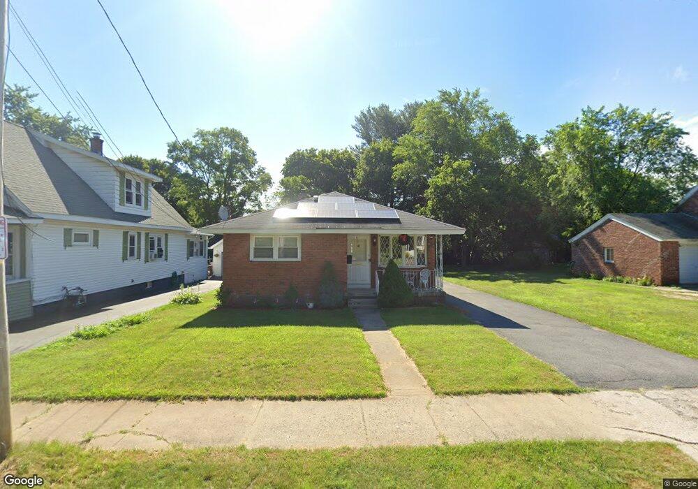 327 Twelfth St, Schenectady, NY 12306 - photo 1