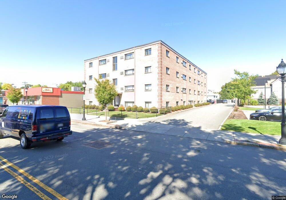 763 Main St unit 33, Waltham, MA 02451 - photo 1