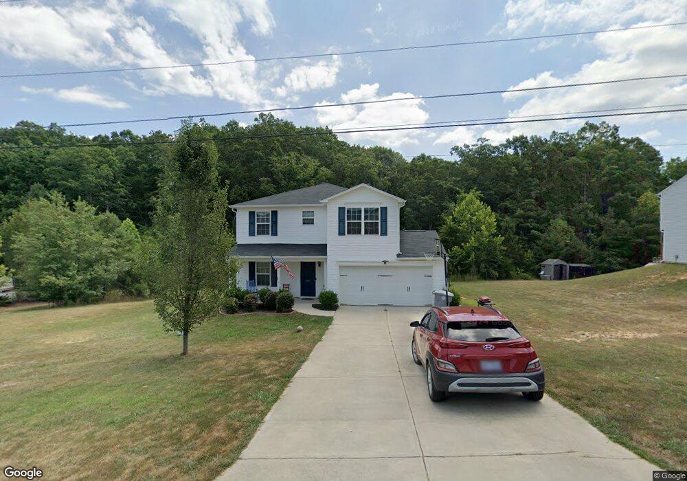 2767 Buckhorn Dr, Randleman, NC 27317 - photo 1