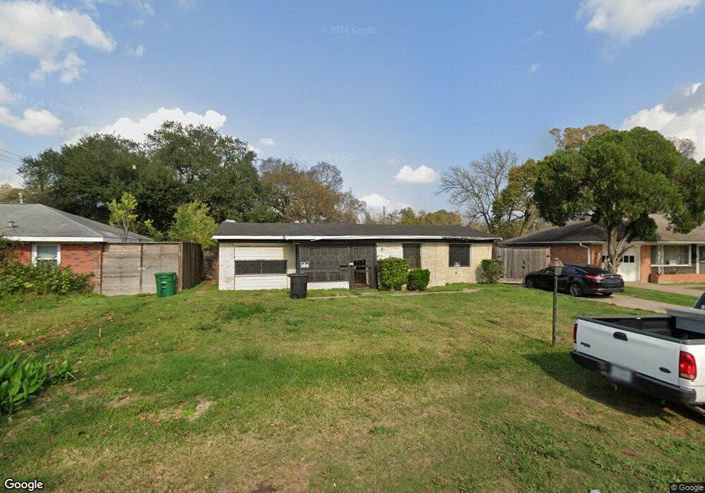 307 Bizerte St, Houston, TX 77022 - photo 1