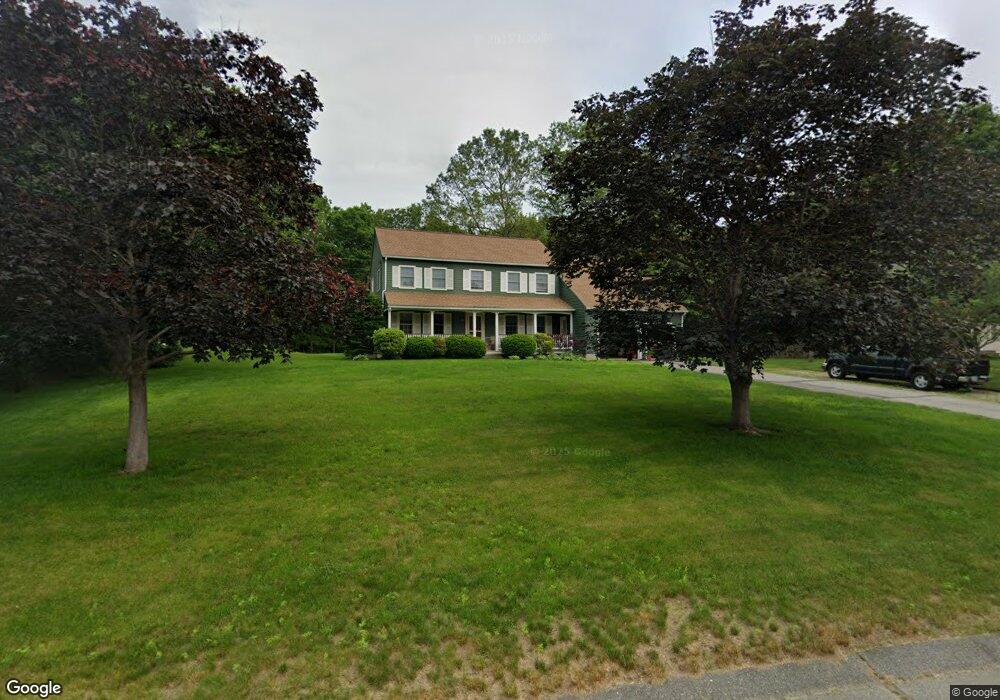 4 Windsor Dr, Litchfield, NH 03052 - photo 1