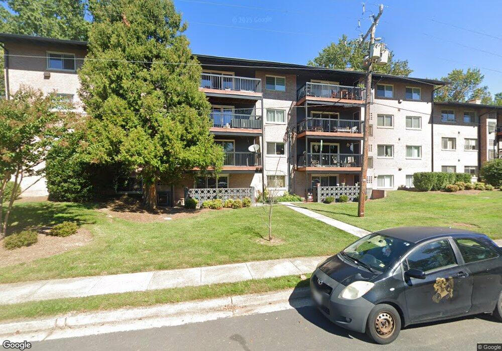 214 Park Terrace Ct SE, Vienna, VA 22180 - photo 1