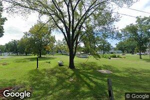 105 Laurel St, Stonefort, IL 62987