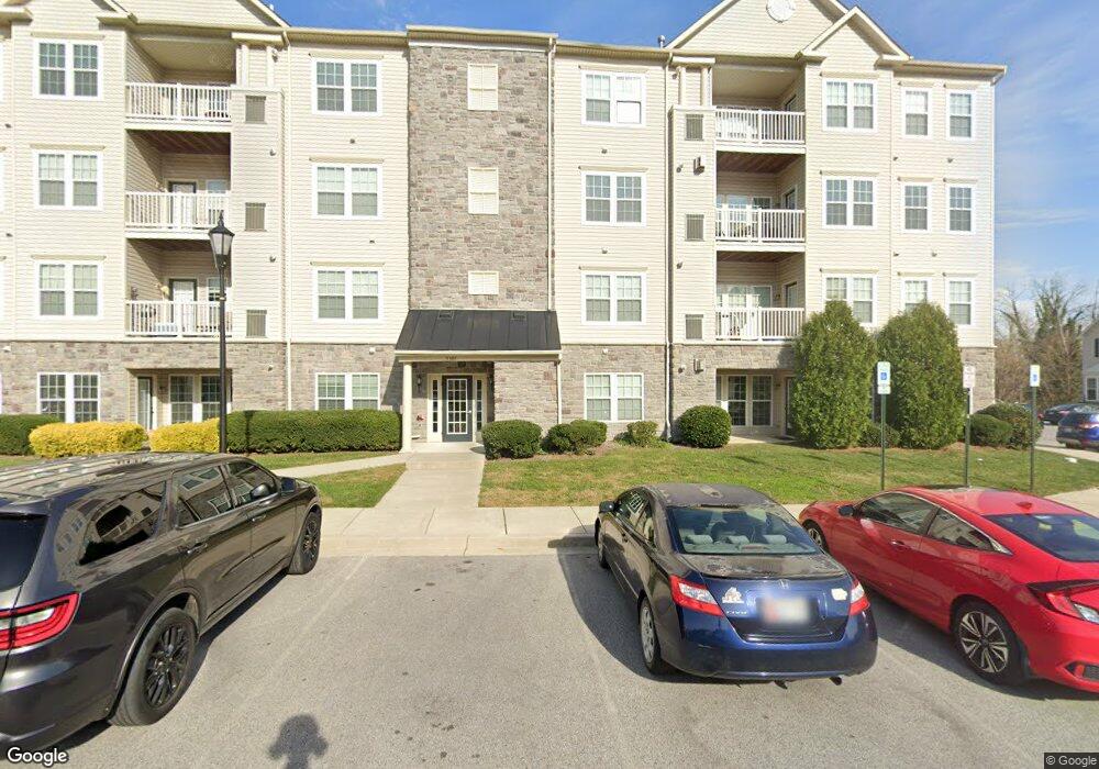 5307 Wyndholme Cir unit 204, Baltimore, MD 21229 - photo 1