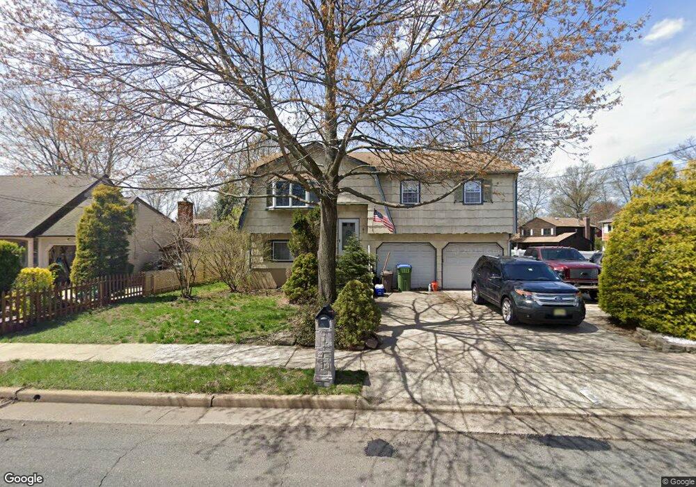 91 Pierson Ave, Edison, NJ 08837 - photo 1