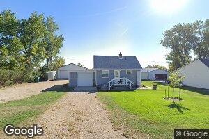 110 5th St NE, Garrison, ND 58540
