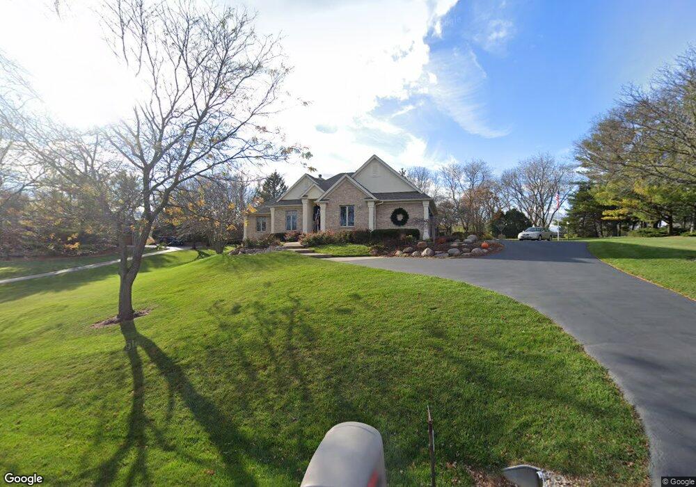 12001 Kingston Place, Algonquin, IL 60102 - photo 1